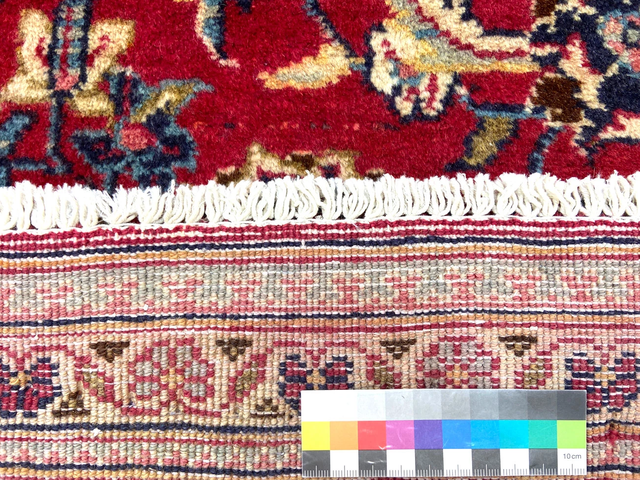 Hand-Knotted Wool Kashan Persian Rug, 310 × 201 cm