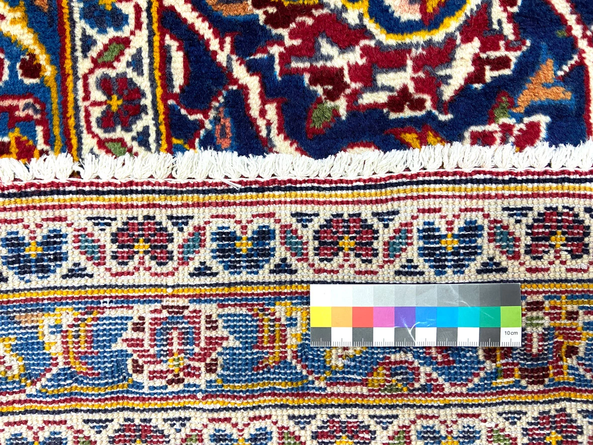 Hand-Knotted Wool Kashan Persian Rug, 405 × 269 cm