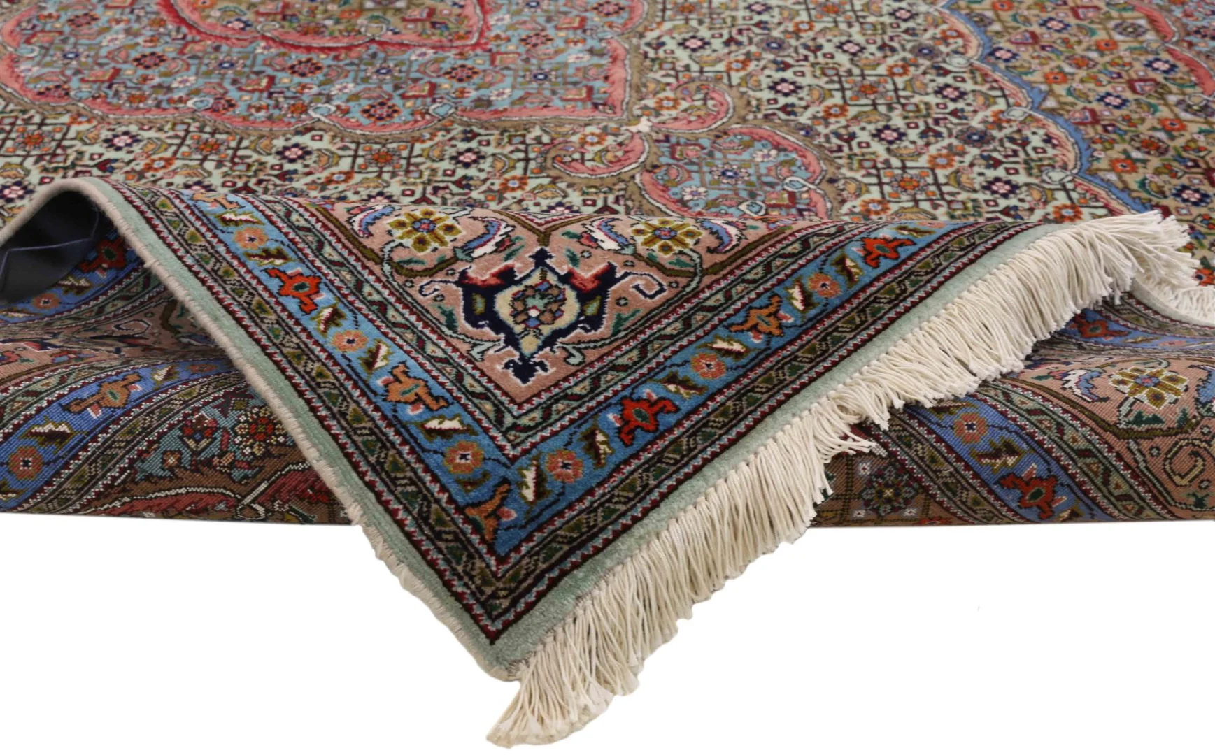 Tabriz Persian Rug 200 × 150 cm, Wool & Silk, hand-knotted
