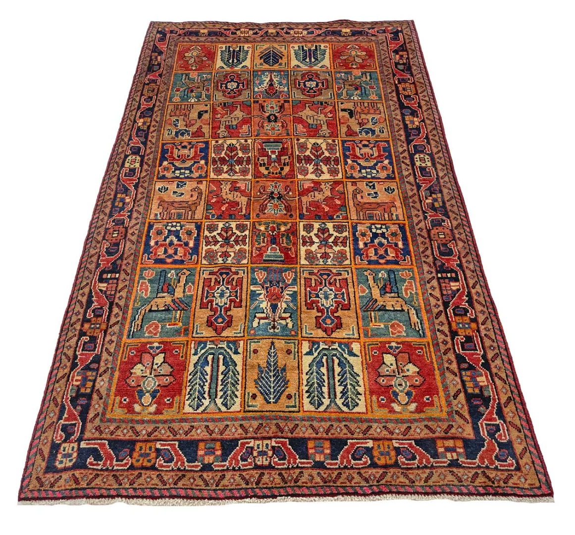Sarouk Farahan Persian Rug — hand-knotted, 247 × 141 cm, Wool