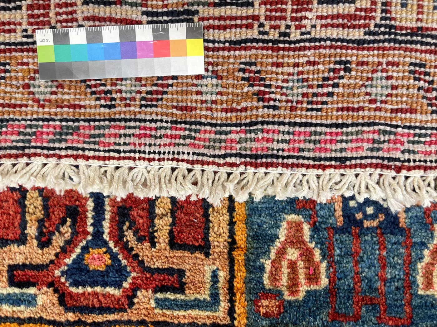 Sarouk Farahan Persian Rug — hand-knotted, 247 × 141 cm, Wool