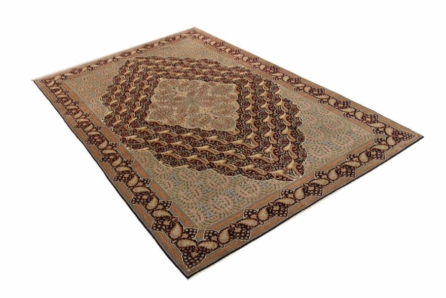 Qom Persian Rug — hand-knotted, 325 × 204 cm, Wool