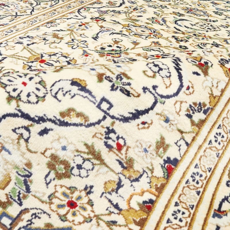 Kashan Persian Rug 340 × 243 cm, Wool, hand-knotted
