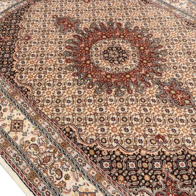 Moud Persian Rug — hand-knotted, 203 × 155 cm, Wool & Silk