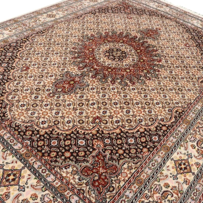 Moud Persian Rug — hand-knotted, 203 × 155 cm, Wool & Silk