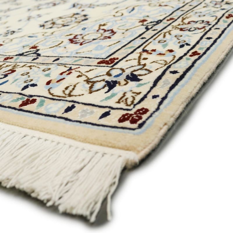 Nain Persian Rug — hand-knotted, 137 × 82 cm, Wool & Silk