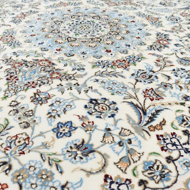 Nain Persian Rug — hand-knotted, 168 × 107 cm, Wool & Silk