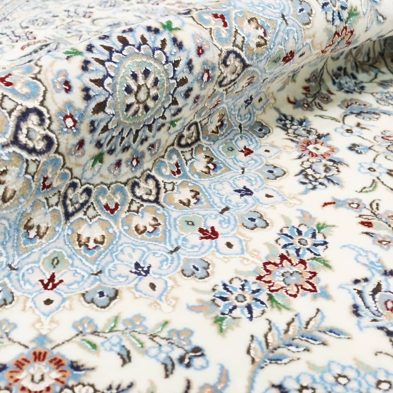 Nain Persian Rug — hand-knotted, 168 × 107 cm, Wool & Silk