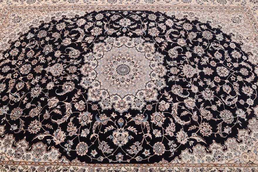 Nain Persian Rug 293 × 203 cm, Wool & Silk, hand-knotted