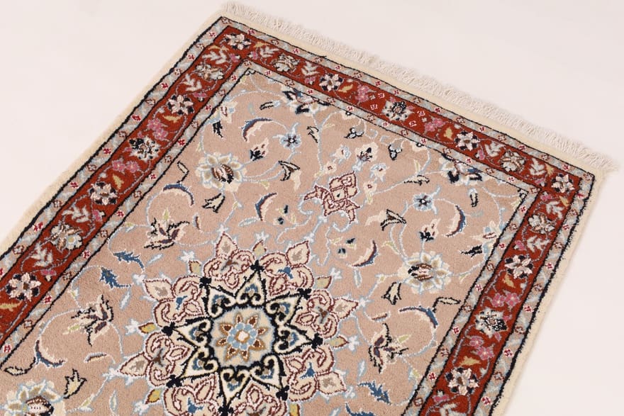 Nain Persian Rug 126 × 83 cm, Wool, hand-knotted