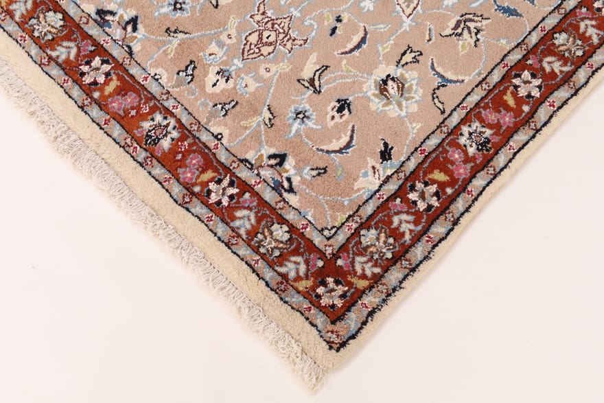 Nain Persian Rug 126 × 83 cm, Wool, hand-knotted