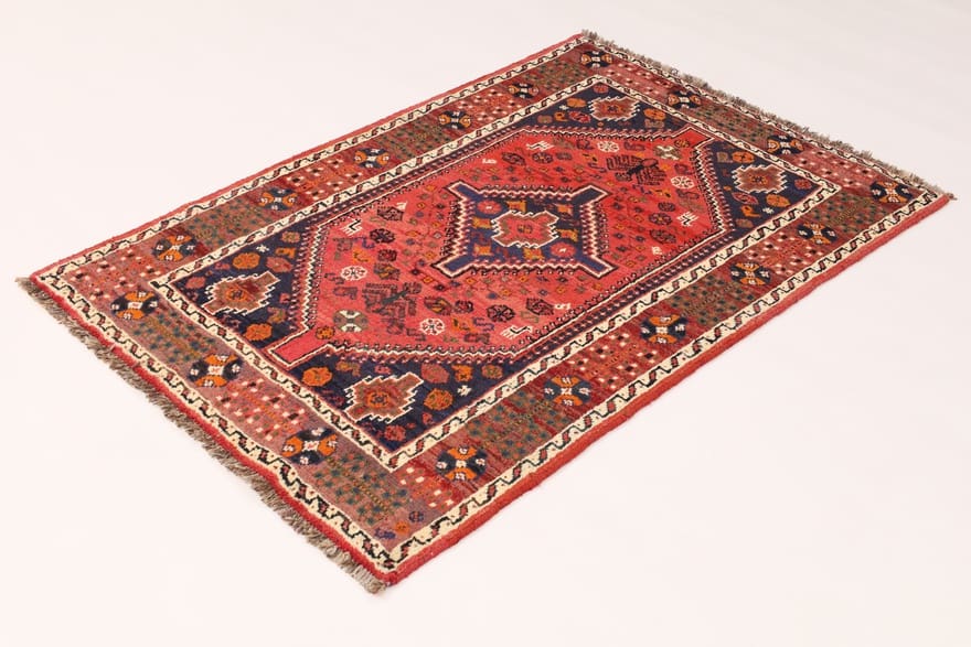 Shiraz Persian Rug — hand-knotted, 154 × 102 cm, Wool