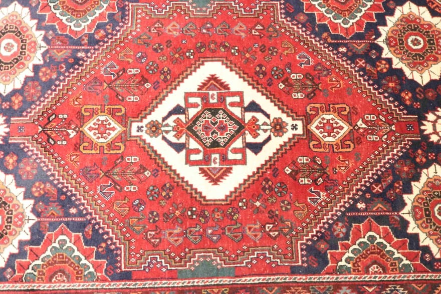 Qashqai Persian Rug — hand-knotted, 166 × 106 cm