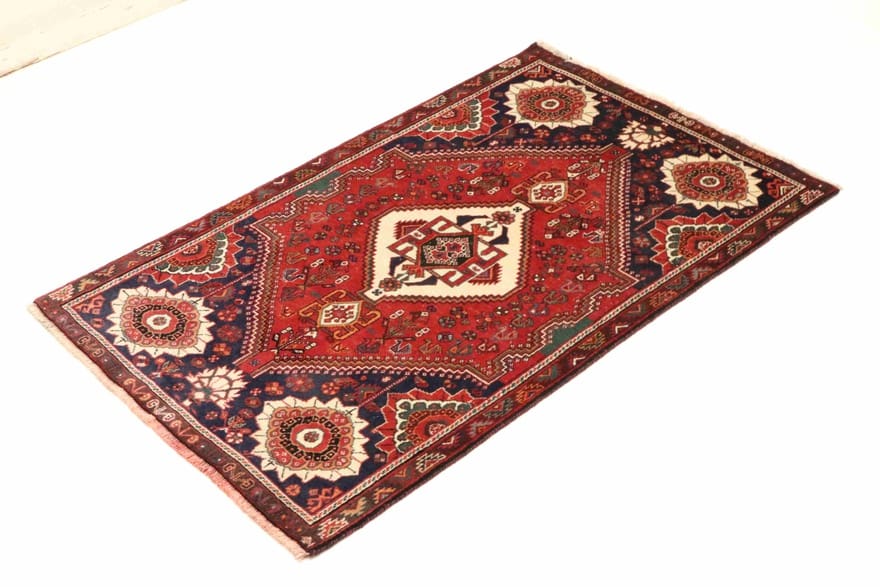 Qashqai Persian Rug — hand-knotted, 166 × 106 cm