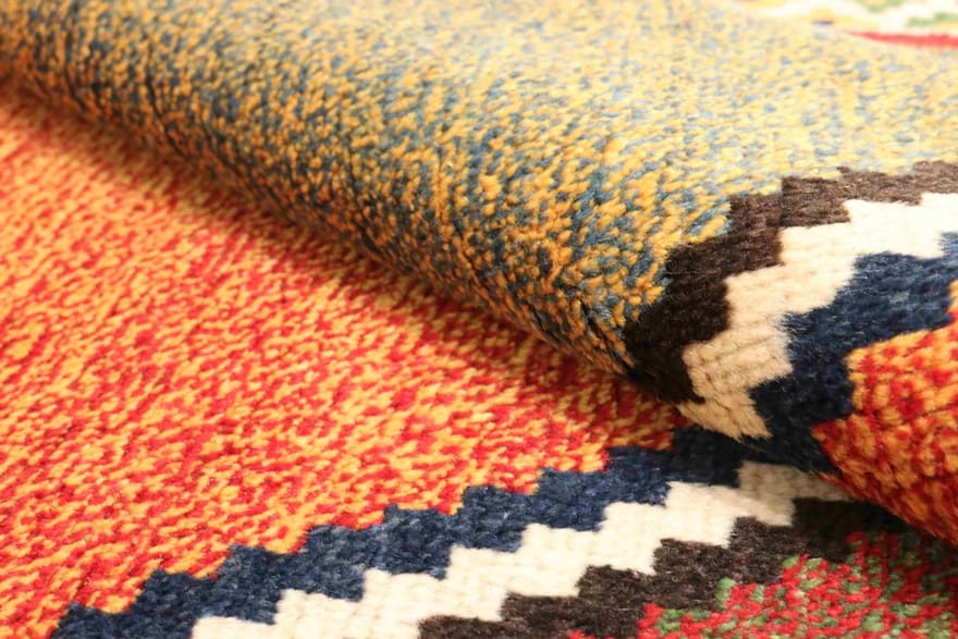 Hand-Knotted Wool Qashqai Persian Rug, 163 × 100 cm