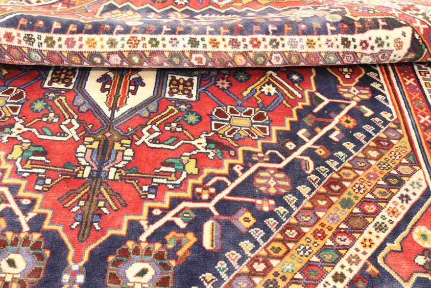 Hand-Knotted Wool Qashqai Persian Rug, 266 × 168 cm