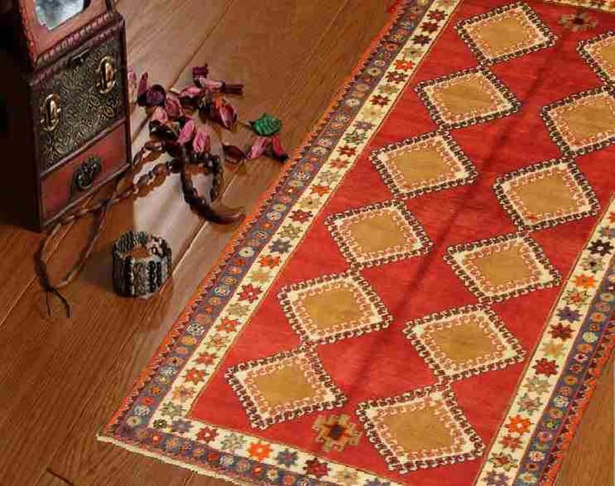 Qashqai Persian Rug — hand-knotted, 250 × 132 cm