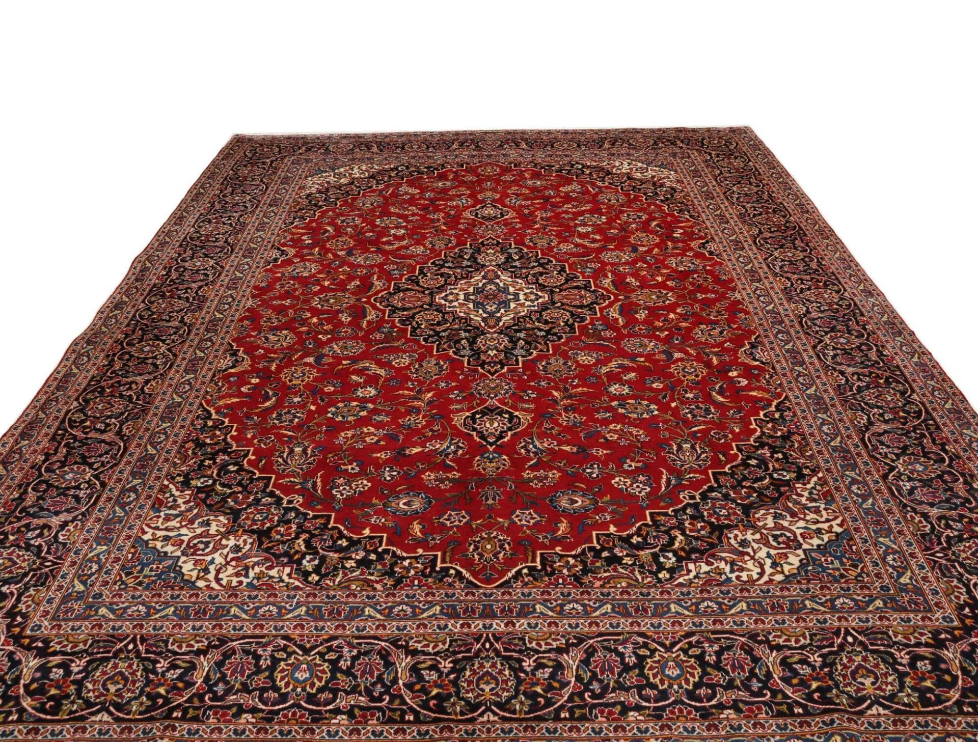 Kashan Persian Rug — hand-knotted, 296 × 385 cm, Wool
