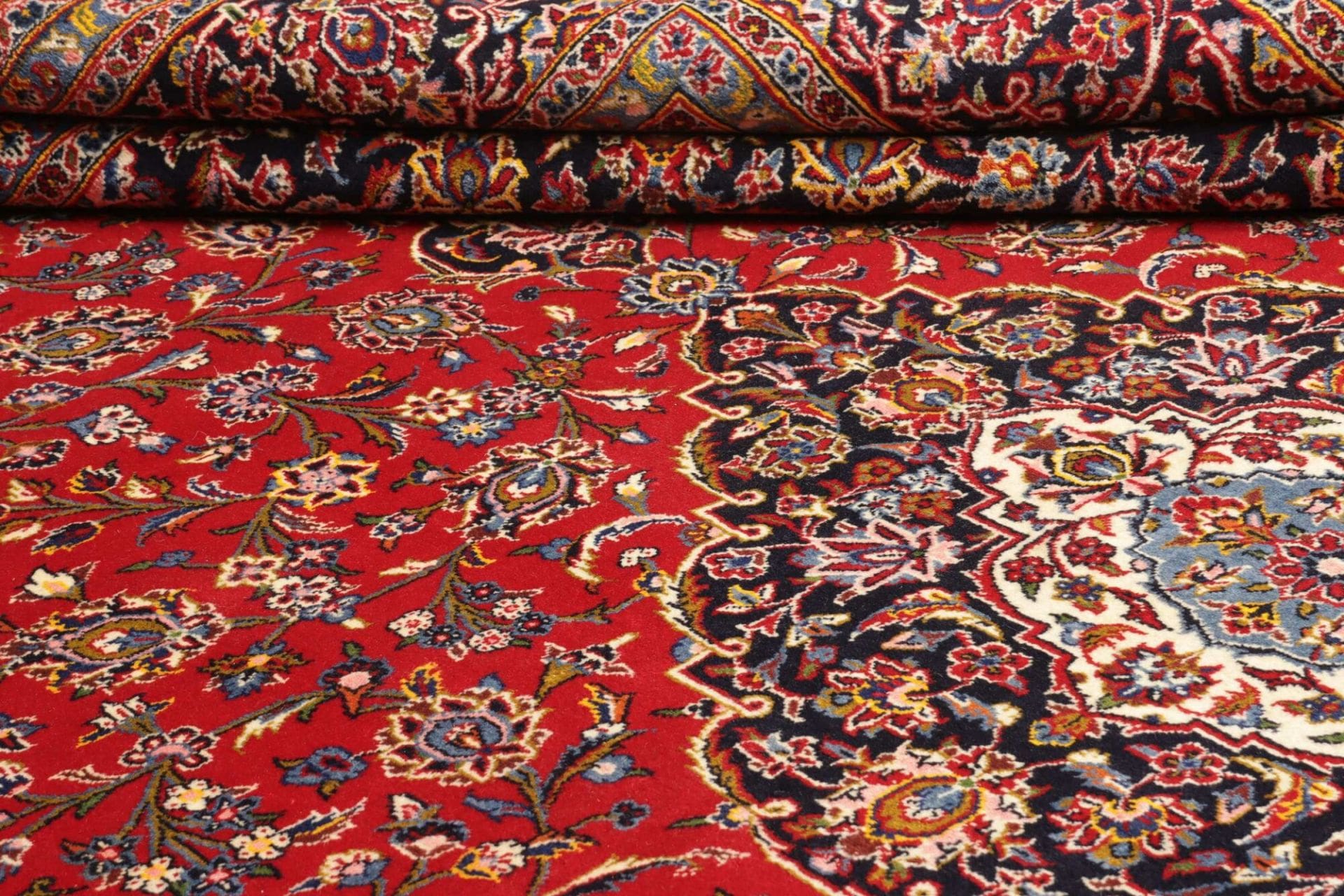 Kashan Persian Rug — hand-knotted, 303 × 404 cm, Wool