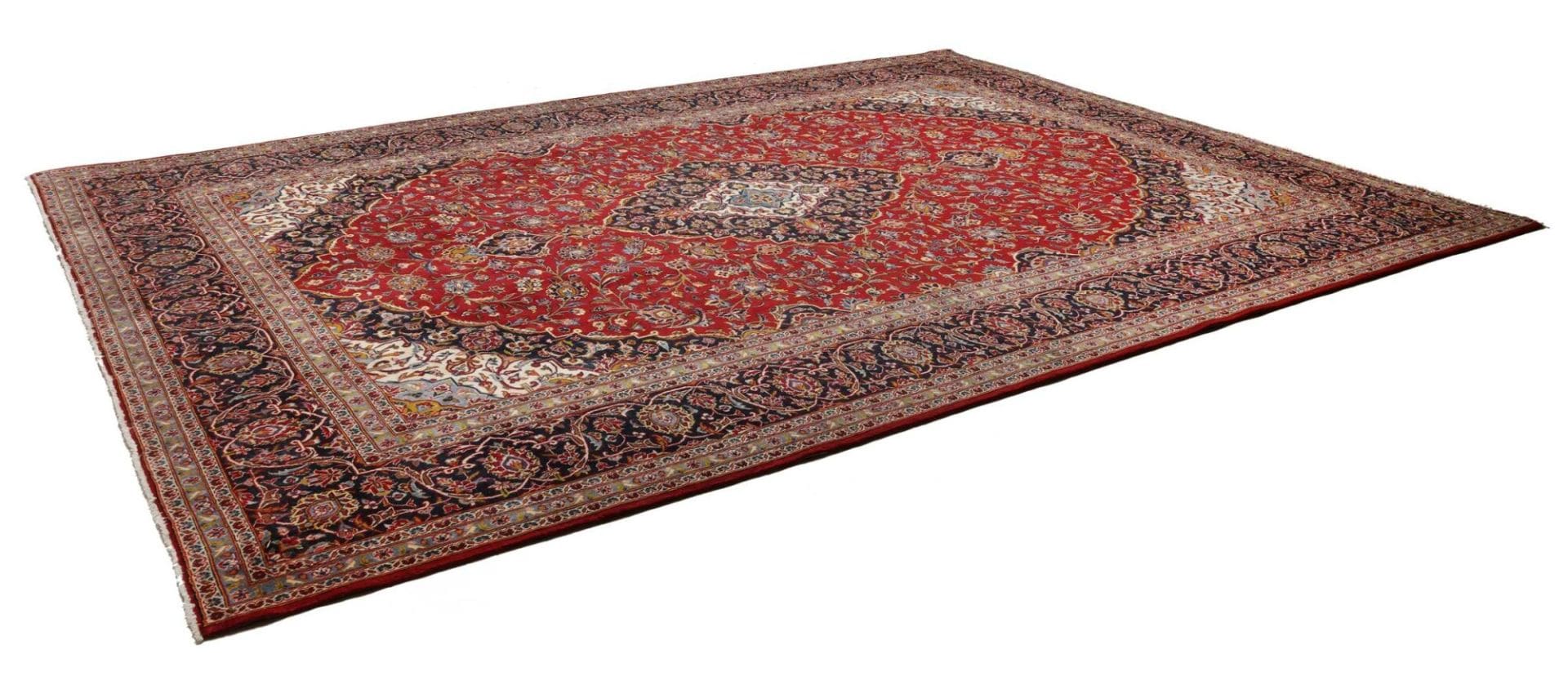 Hand-Knotted Wool Kashan Persian Rug, 309 × 410 cm