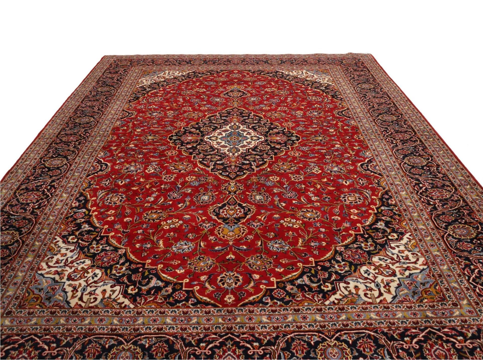 Hand-Knotted Wool Kashan Persian Rug, 309 × 410 cm