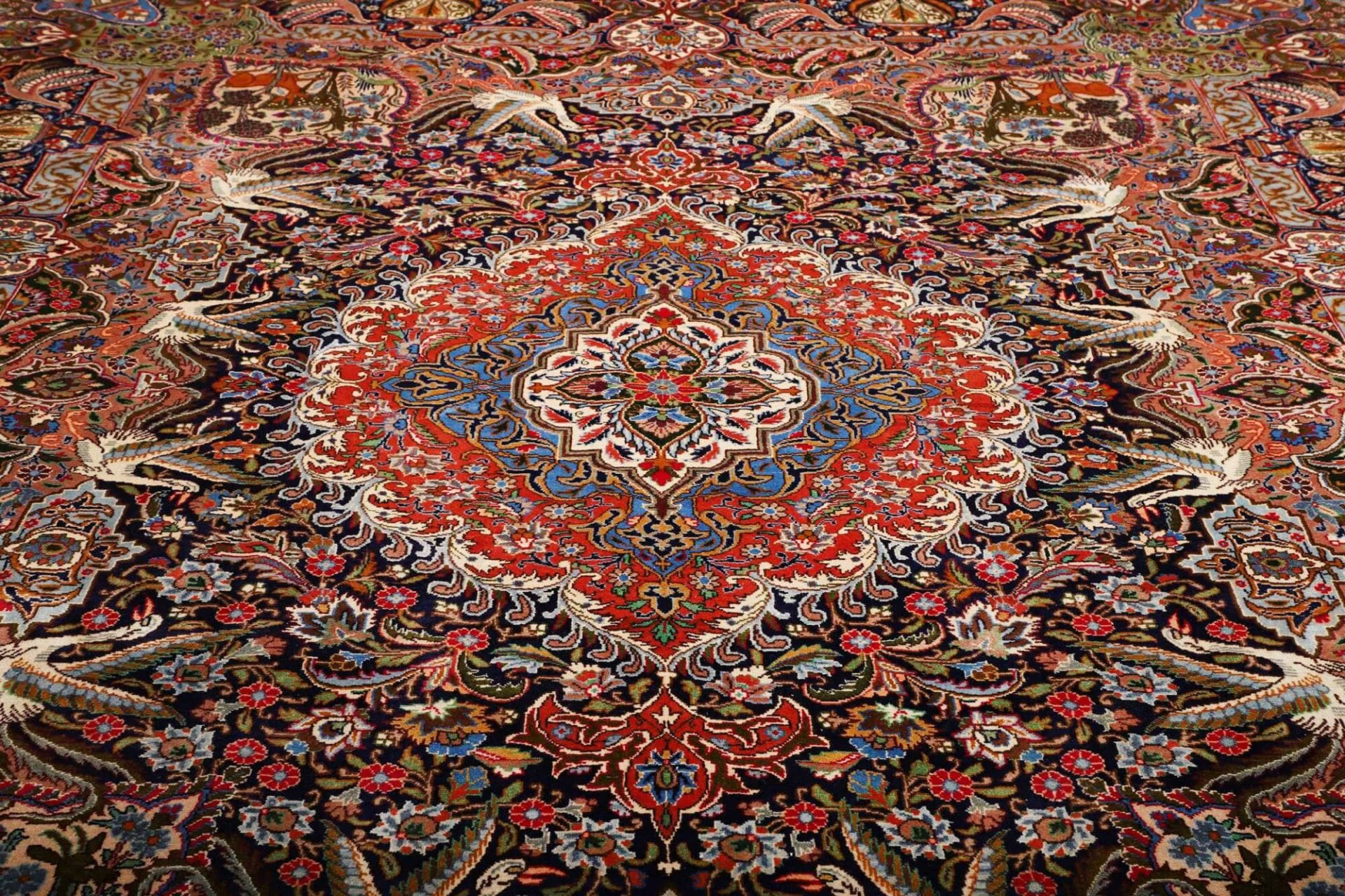 Kashmar Persian Rug 297 × 390 cm, Wool, hand-knotted
