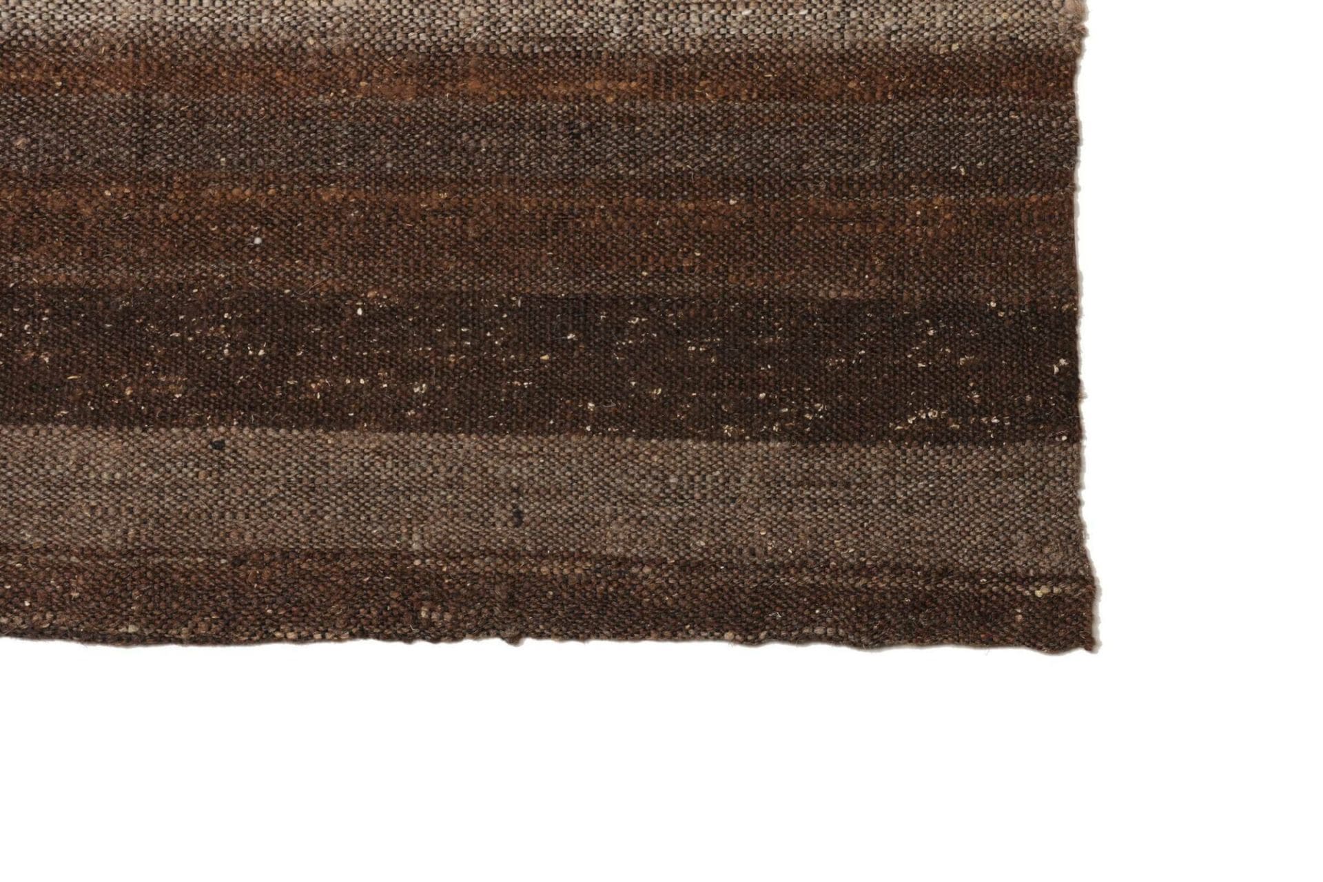 Kilim Persian Rug 281 × 398 cm, Wool, hand-woven