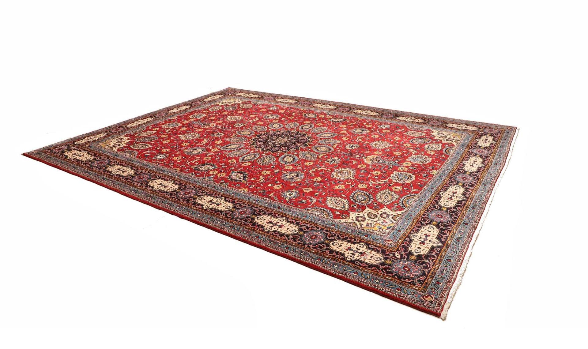 Sarouk Farahan Persian Rug 301 × 390 cm, Wool, hand-knotted