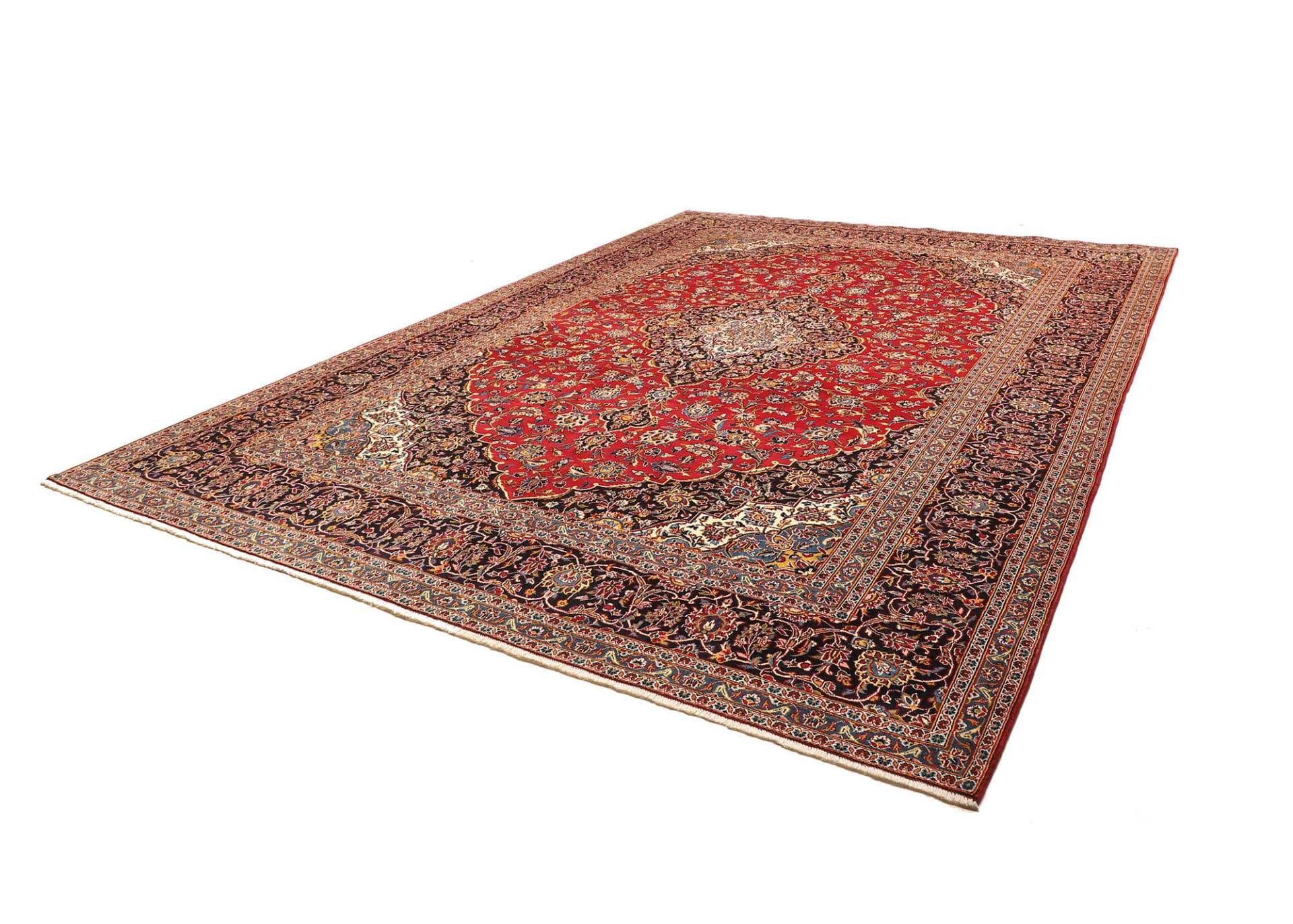 Hand-Knotted Wool Kashan Persian Rug, 306 × 414 cm