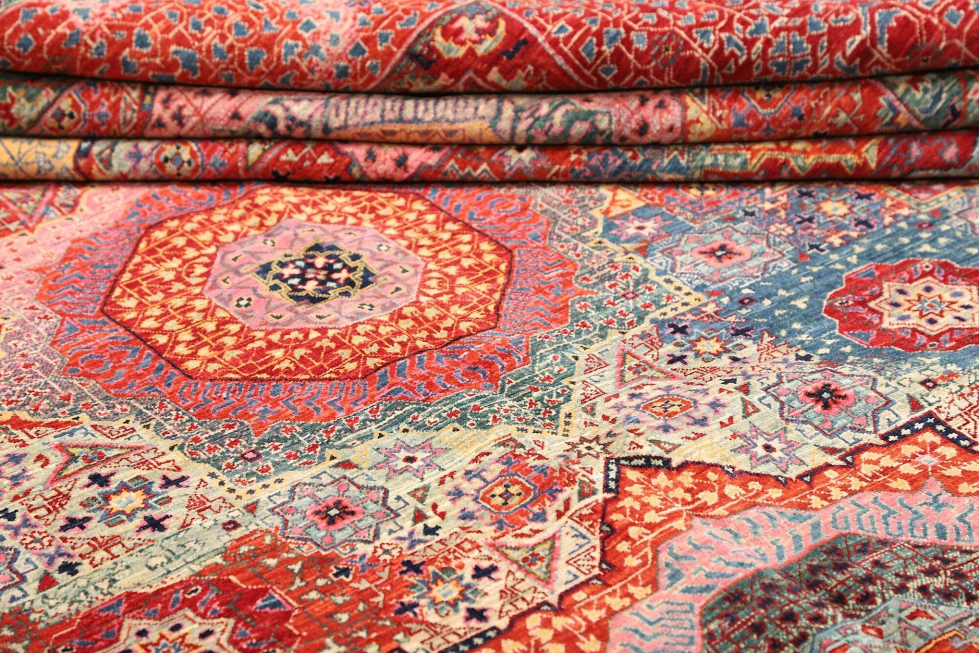 Hand-Knotted Wool Mamluk Pakistani Rug, 305 × 420 cm