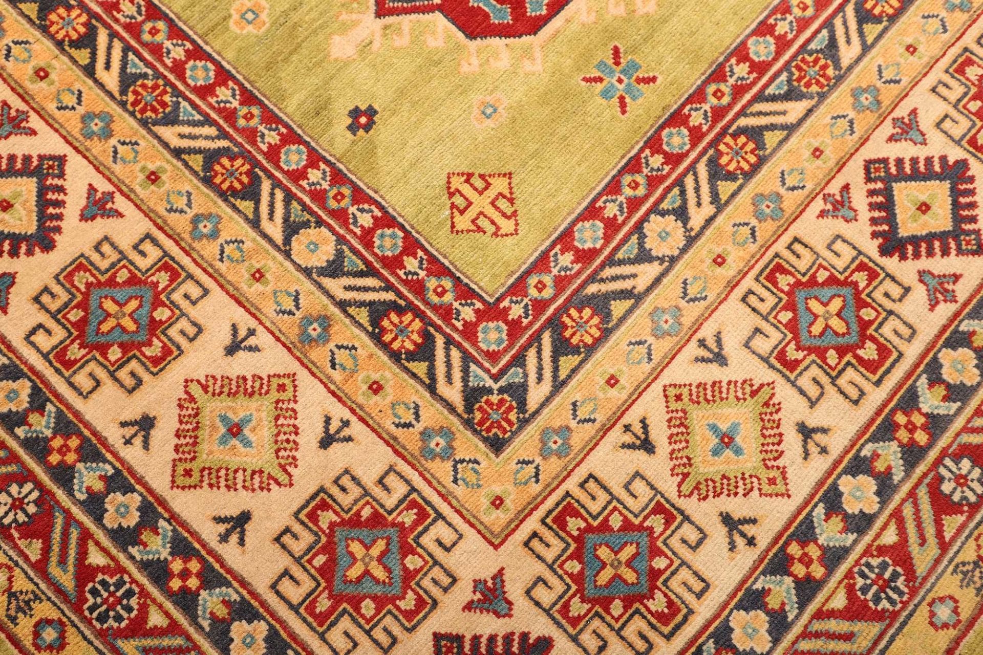 kazak-teppich-311-x-422cm-geometrisch-schurwolle-handgeknupft-5 Hand-Knotted Wool Kazak Afghan Rug, 311 × 422 cm