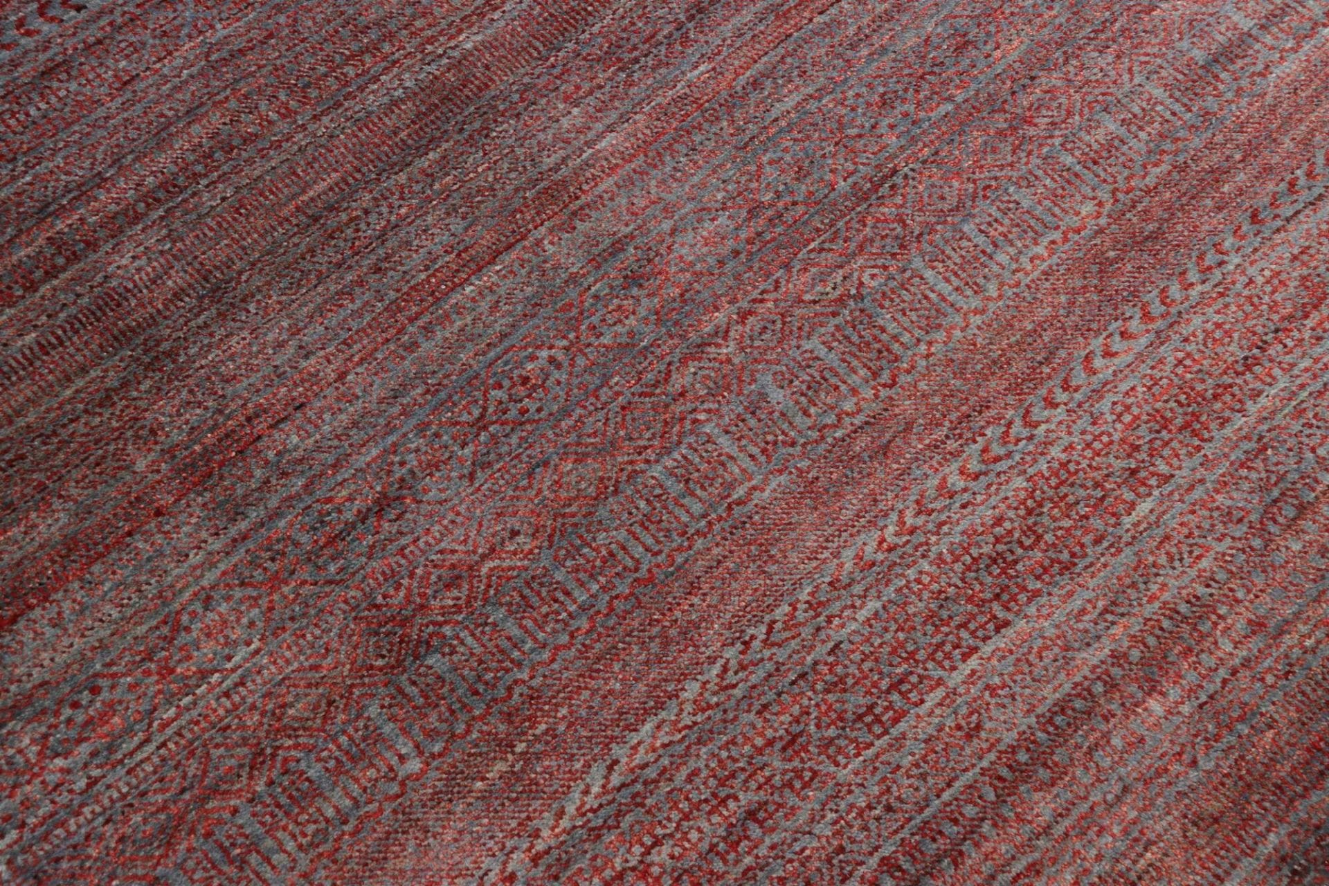 Loribaft Pakistani Rug — hand-knotted, 256 × 351 cm, Wool