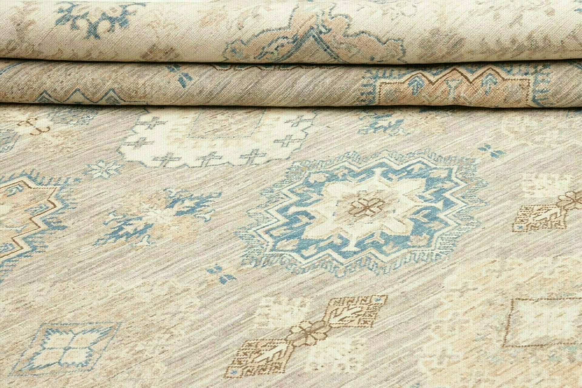 Hand-Knotted Wool Kazak Pakistani Rug, 272 × 367 cm