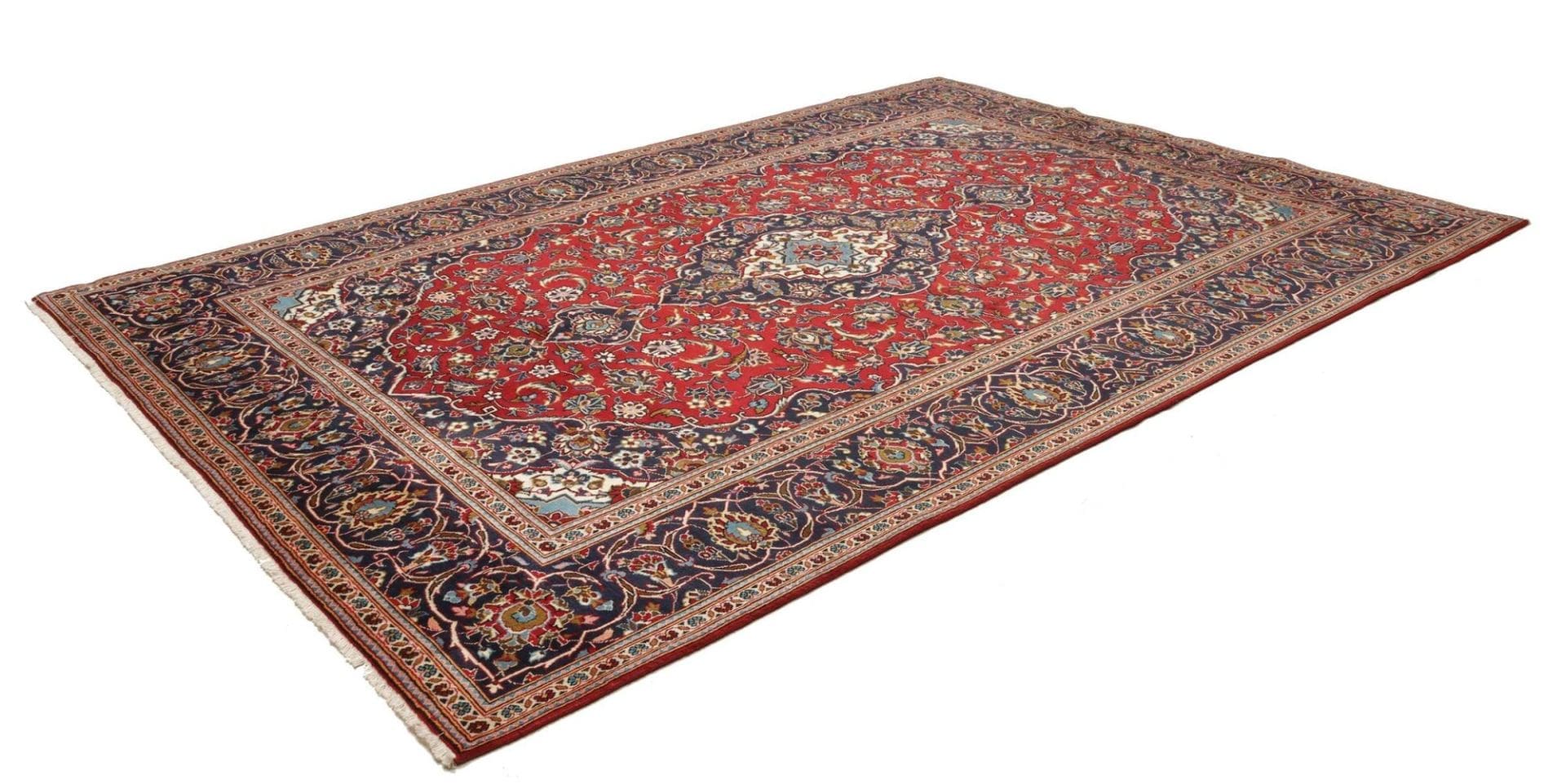 Hand-Knotted Wool Kashan Persian Rug, 245 × 353 cm