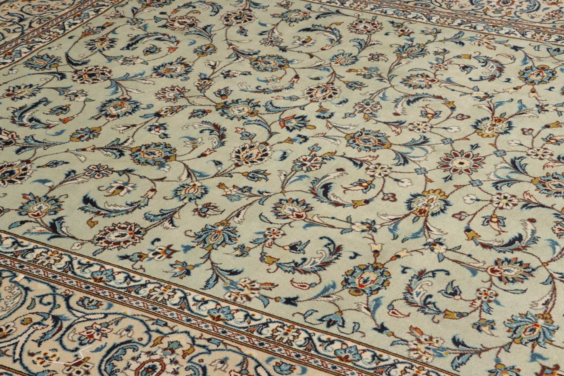 Kashan Persian Rug — hand-knotted, 246 × 350 cm, Wool