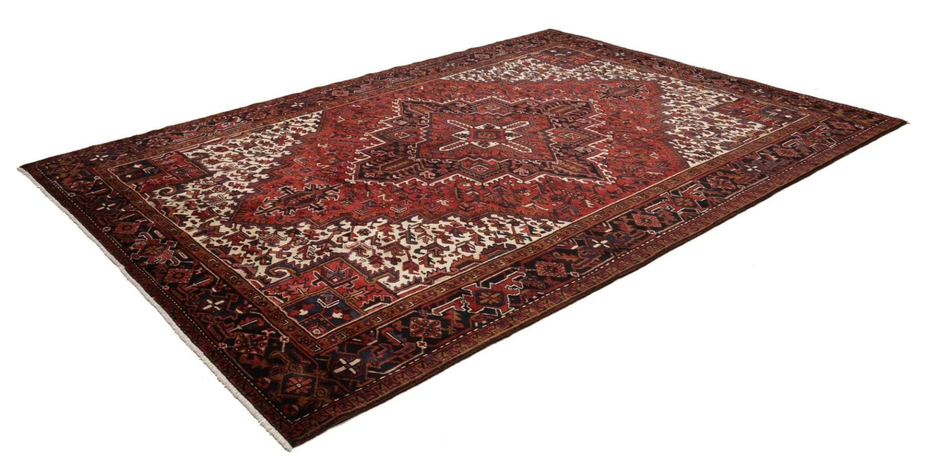 Heriz Persian Rug 247 × 340 cm, Wool, hand-knotted