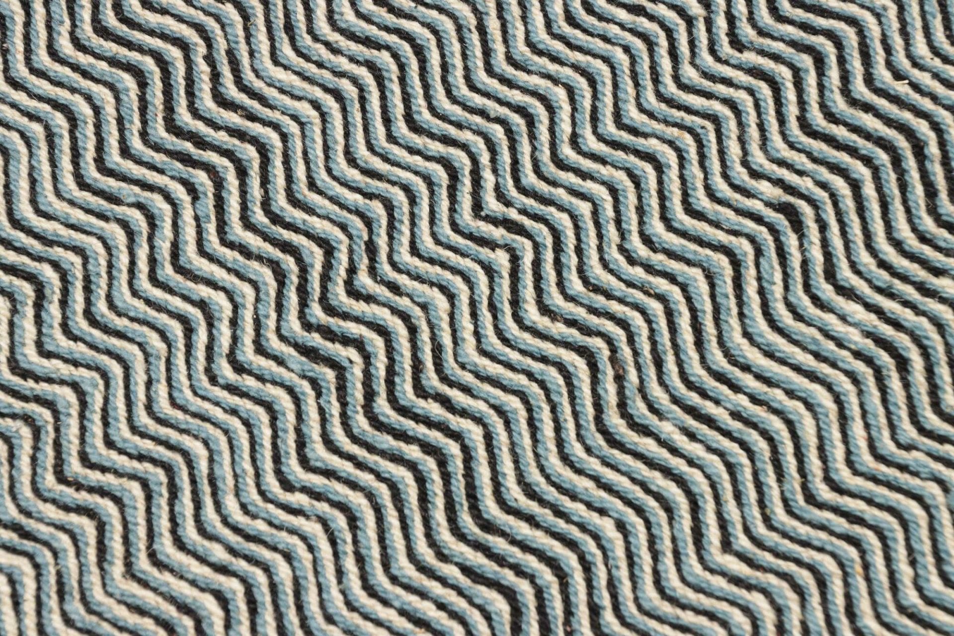 kelim-teppich-romina-256-x-369cm-handgewebt-rustikales-design-4 Kilim Persian Rug — hand-woven, 256 × 369 cm, Wool