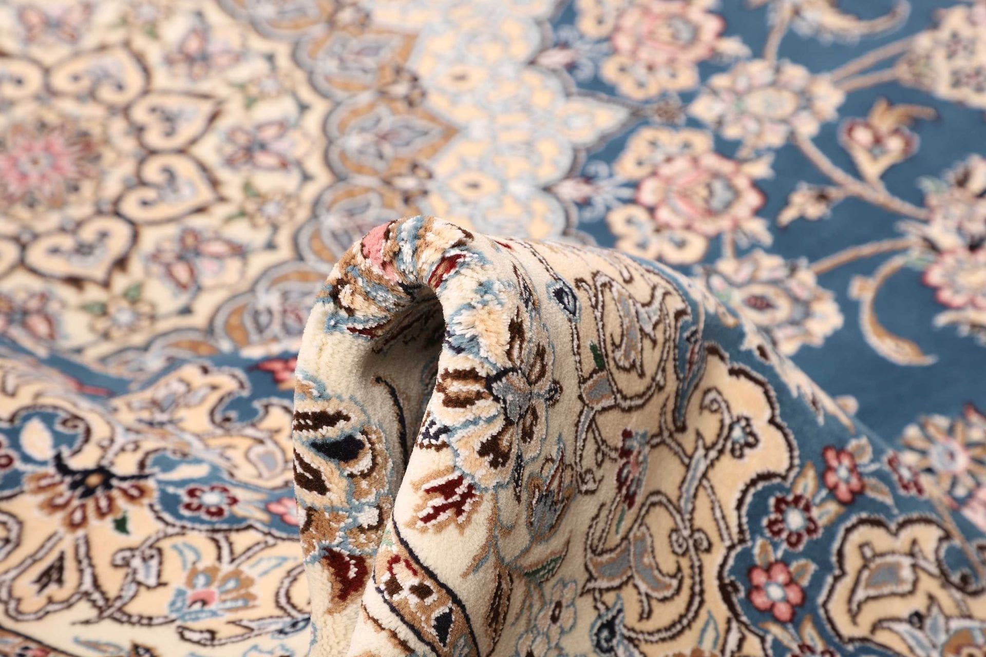 Nain Persian Rug 256 × 359 cm, Wool, hand-knotted