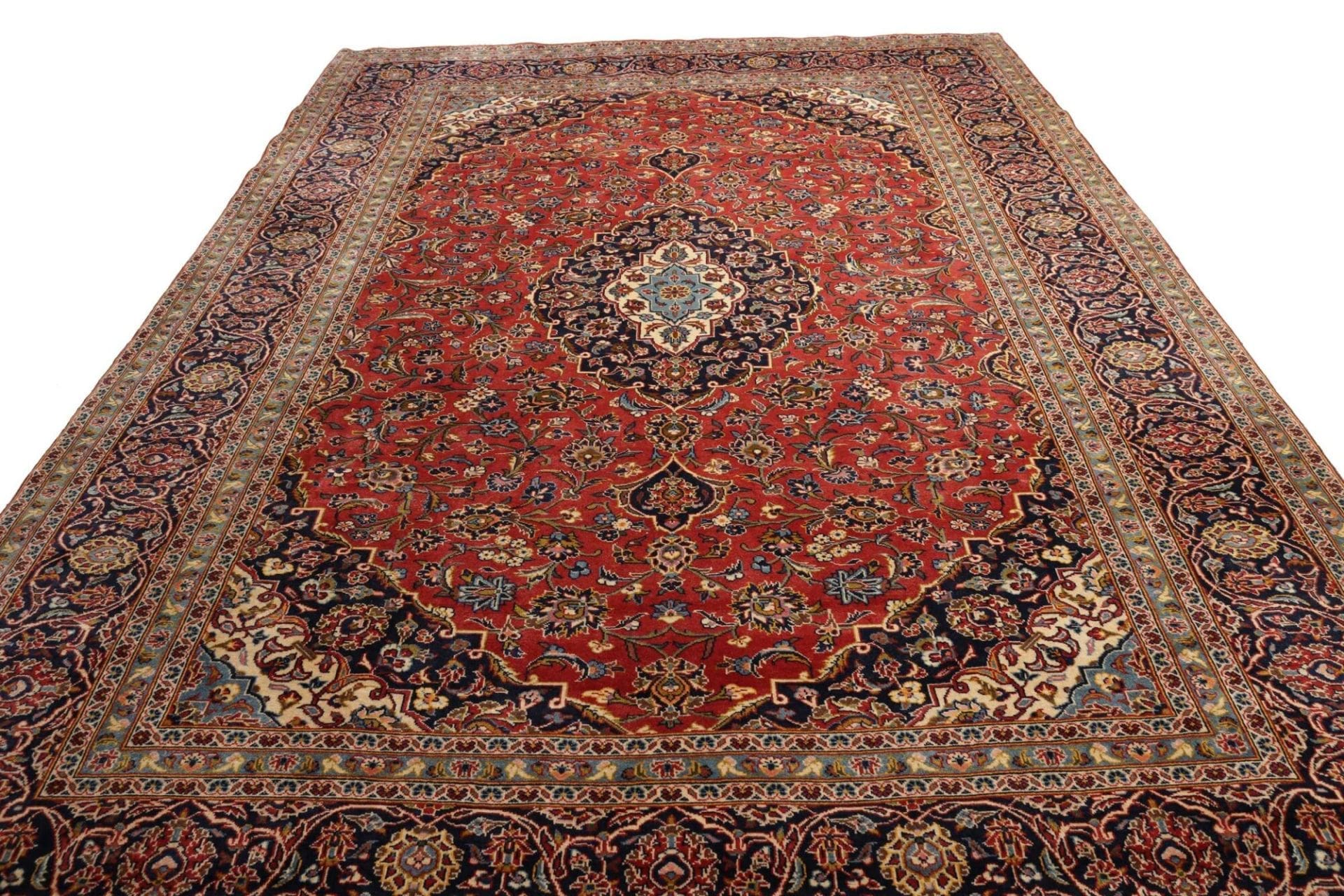 Kashan Persian Rug — hand-knotted, 256 × 368 cm, Wool