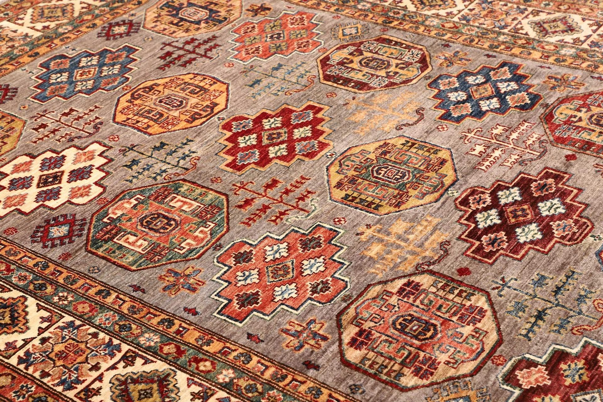 kazak-orientteppich-213-x-307-cm-handgeknupft-geometrische-muster-6 Kazak Pakistani Rug — hand-knotted, 213 × 307 cm, Wool