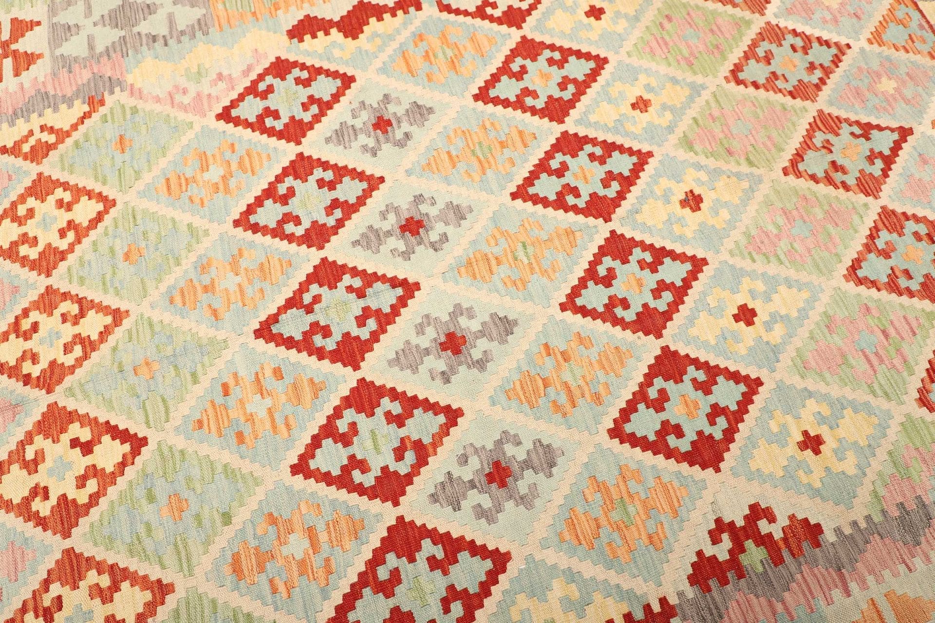 Hand-Woven Wool Kilim Pakistani Rug, 207 × 291 cm