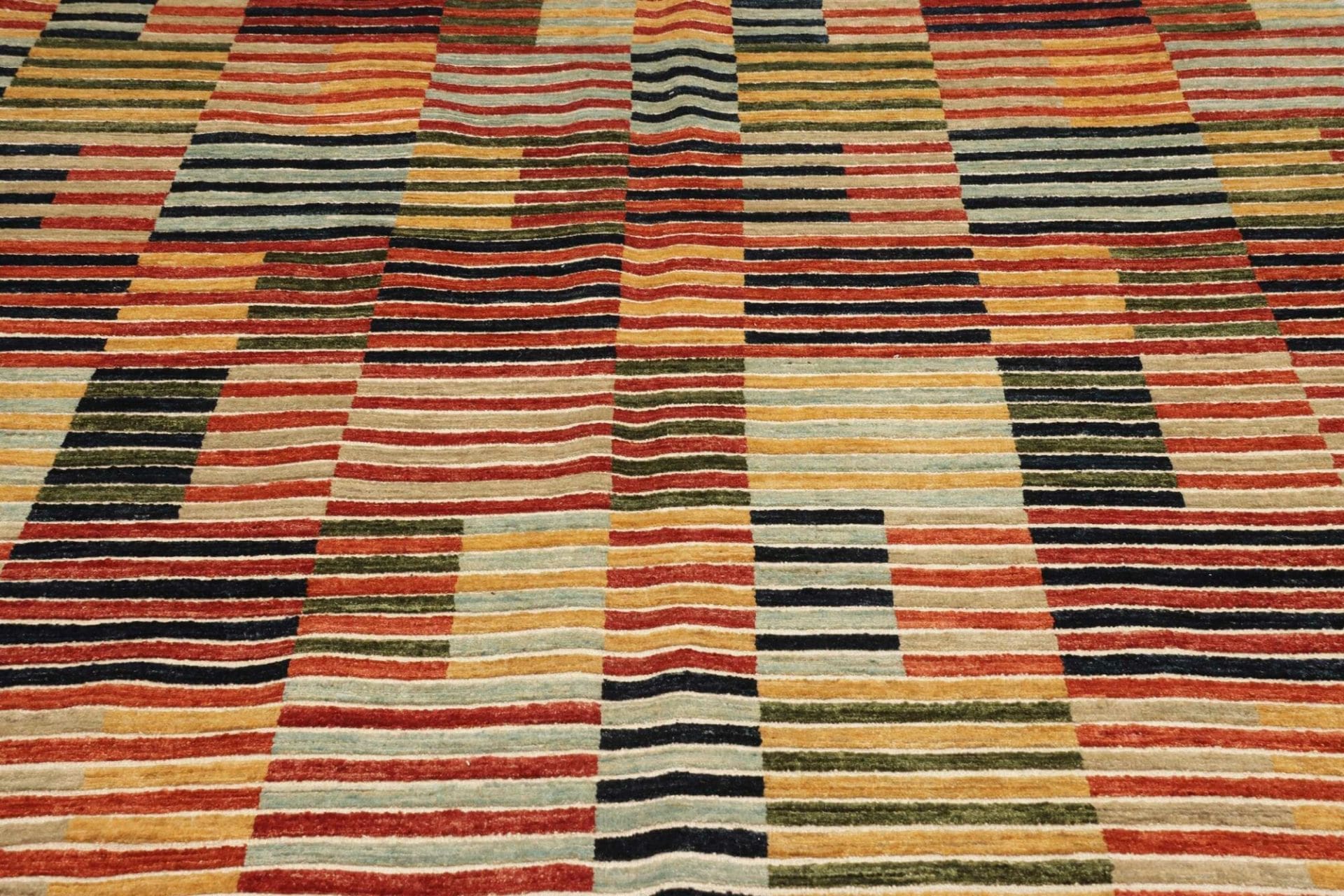 Hand-Knotted Wool Ziegler Pakistani Rug, 207 × 302 cm