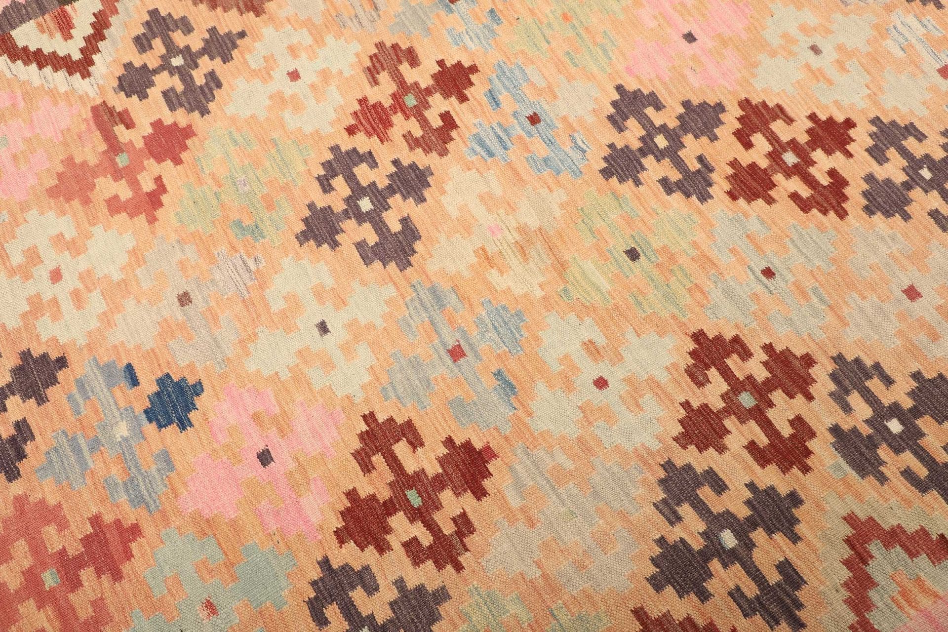 Hand-Woven Wool Kilim Pakistani Rug, 203 × 297 cm