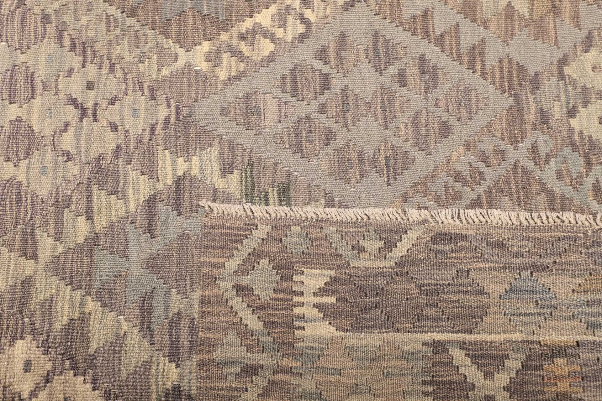 Kilim Pakistani Rug — hand-woven, 215 × 293 cm, Wool