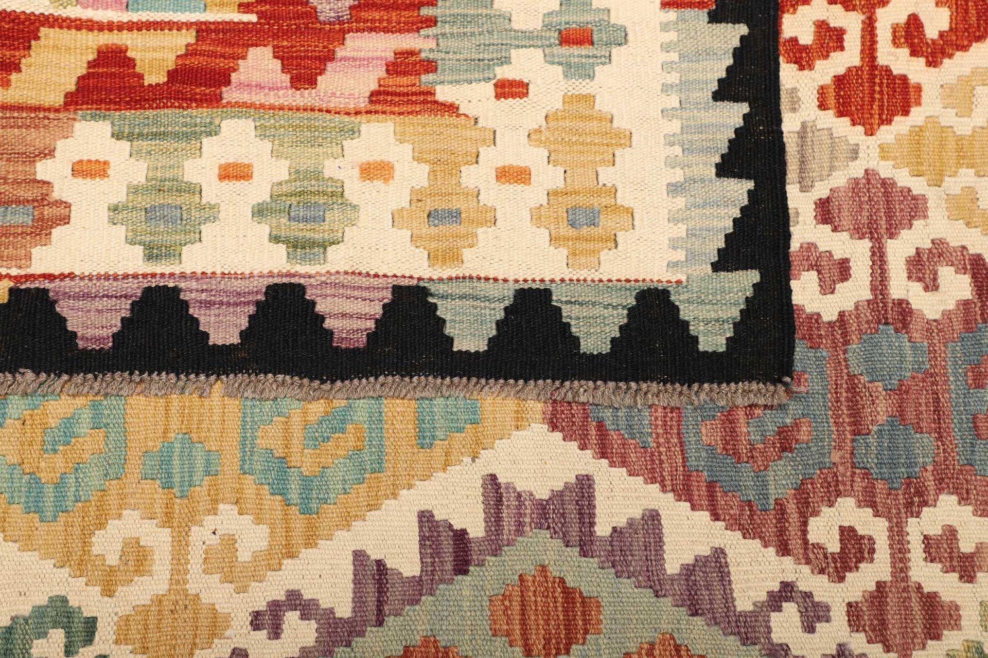 kelim-teppich-211-x-291cm-handgewebt-rustikales-flair-wolle-4 Hand-Woven Wool Kilim Pakistani Rug, 211 × 291 cm