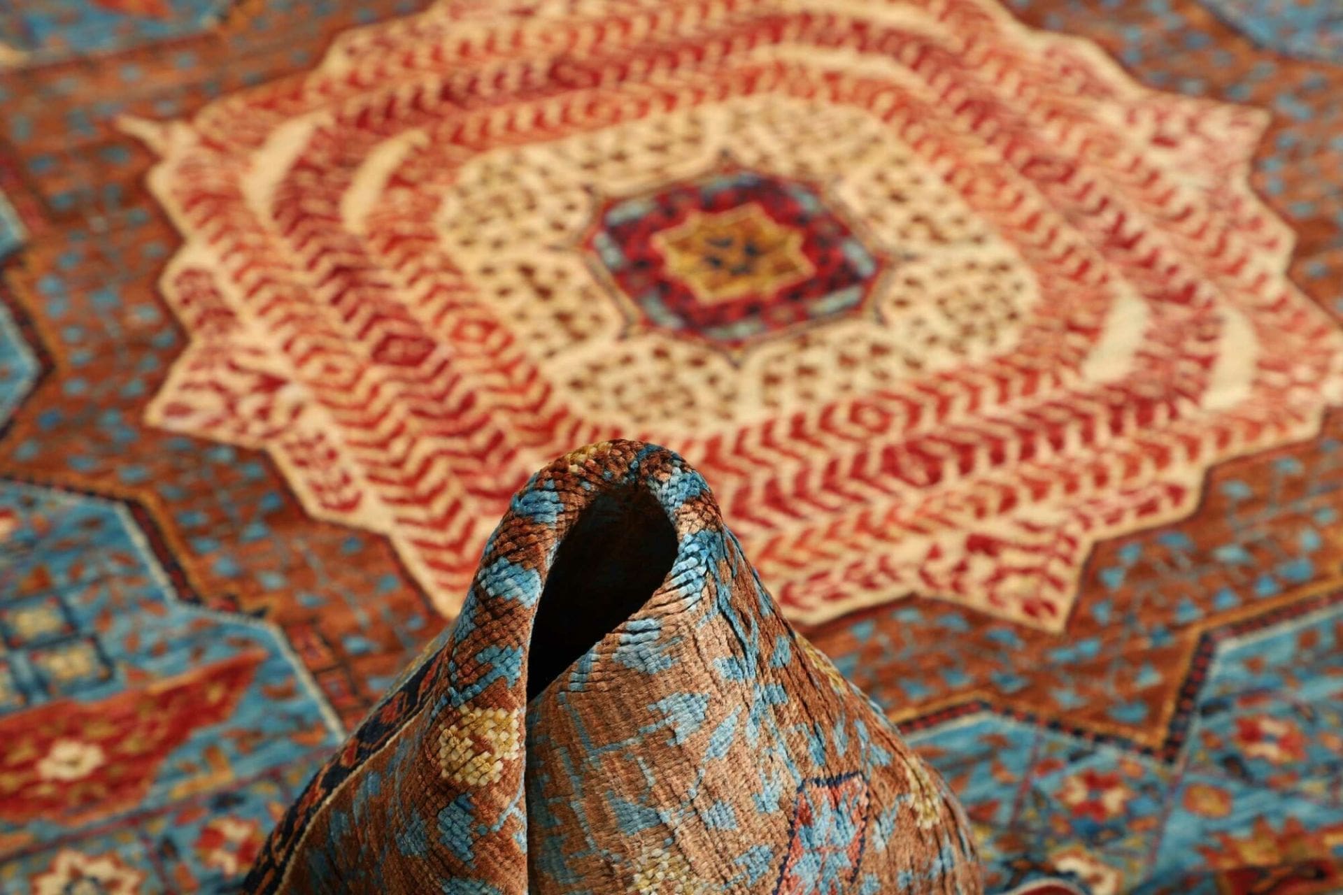 Mamluk Pakistani Rug 214 × 304 cm, Wool, hand-knotted