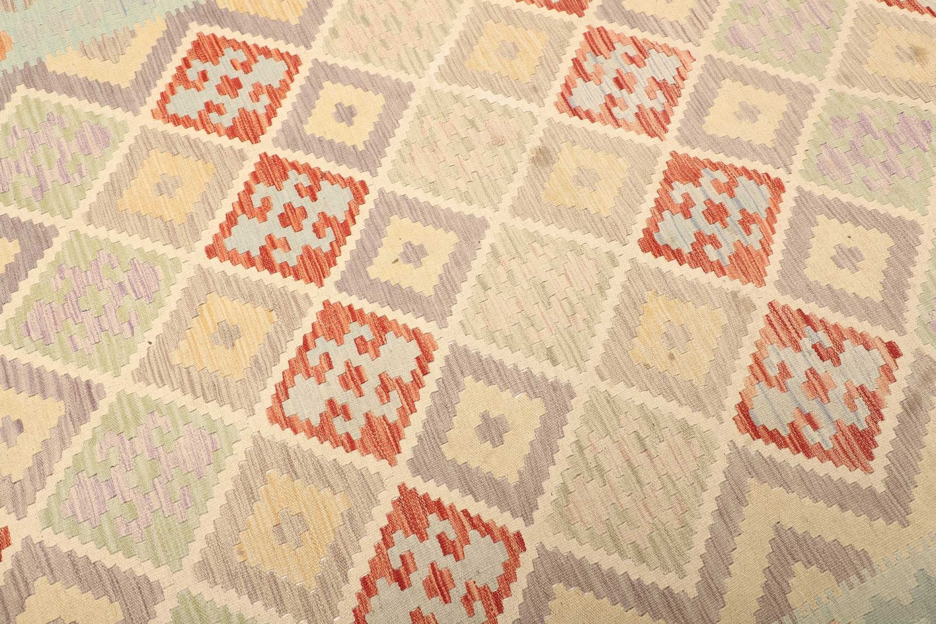 Hand-Woven Wool Kilim Pakistani Rug, 214 × 302 cm