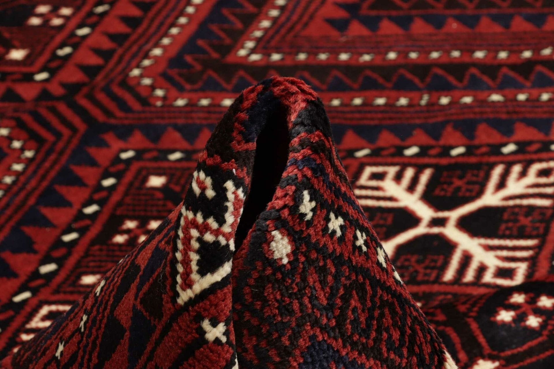 Loribaft Persian Rug 223 × 310 cm, Wool, hand-knotted