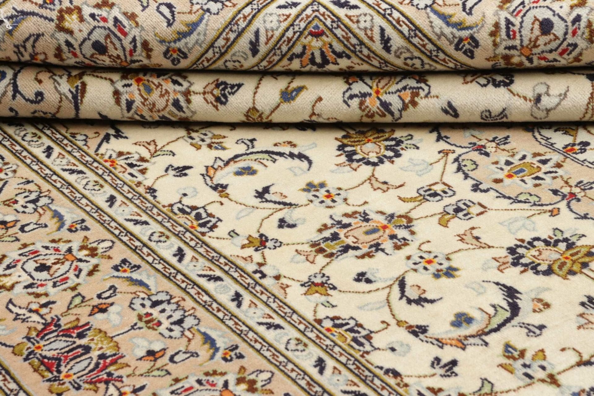 Kashan Persian Rug — hand-knotted, 193 × 298 cm, Wool