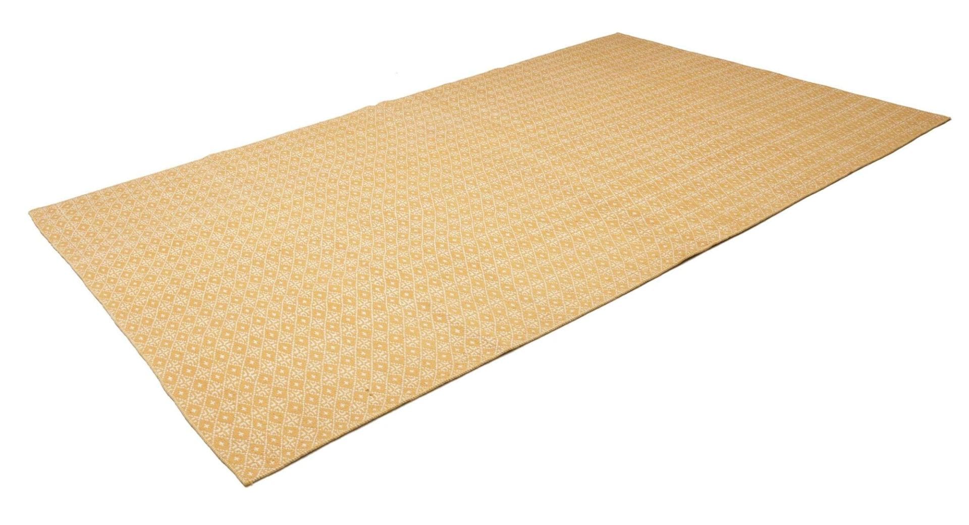 Hand-Woven Wool Kilim Persian Rug, 195 × 311 cm